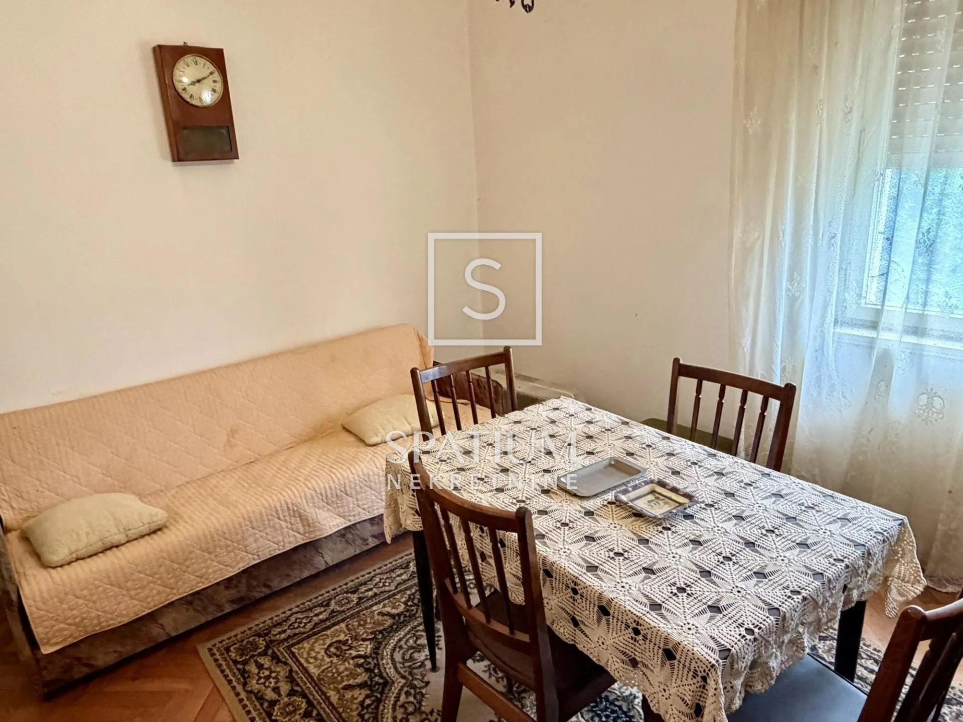 podmurvice, dvosoban stan - slika 2