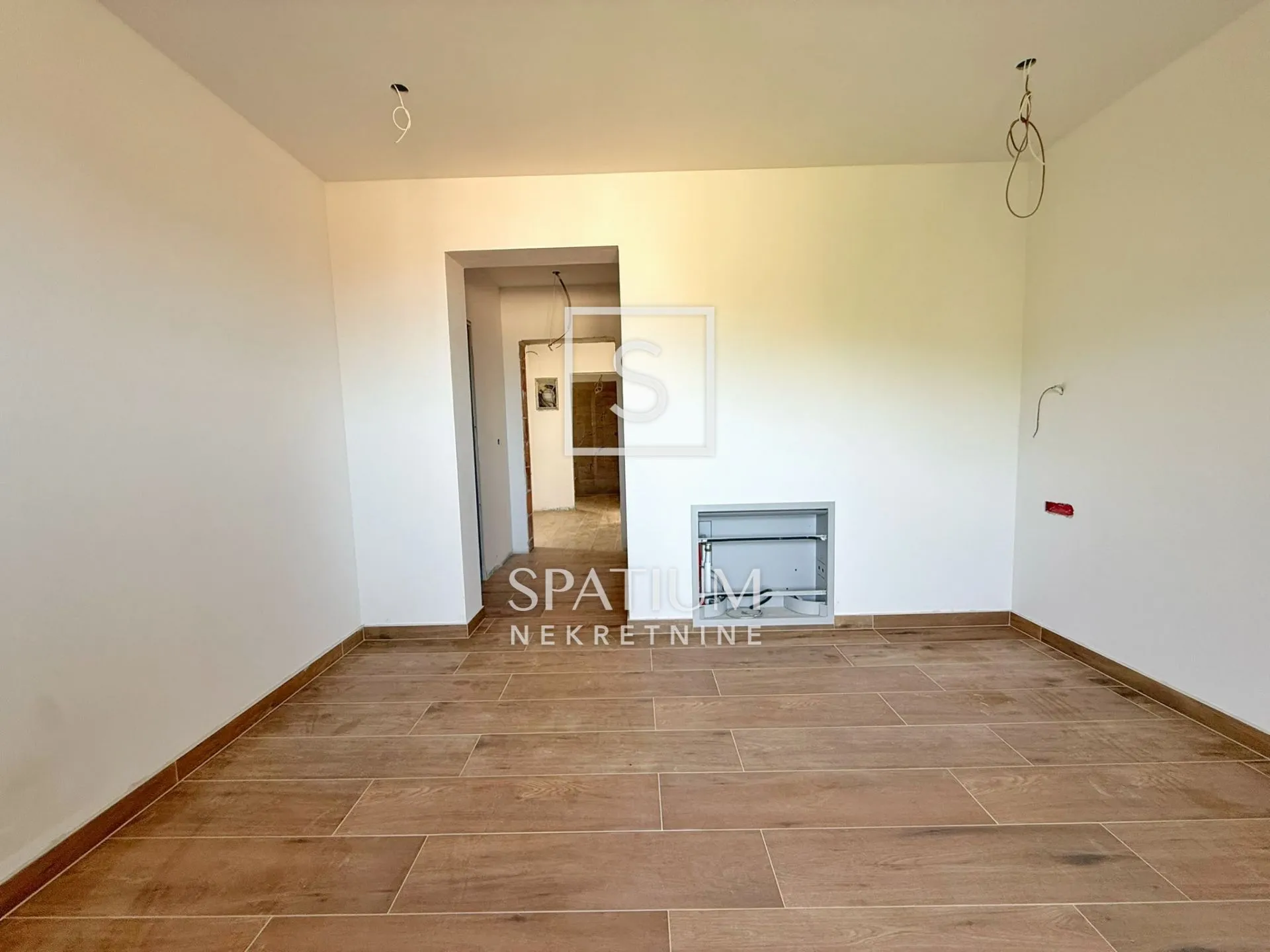 kaštelir, kamena vila s 4 spavaće sobe - slika 8