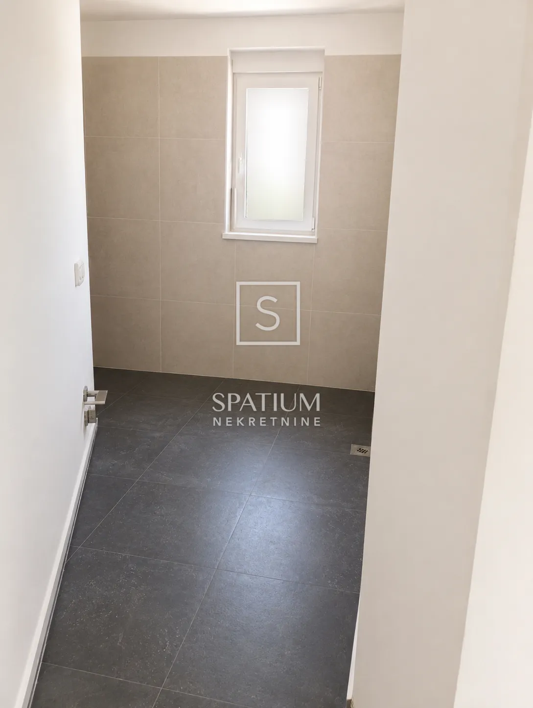 srdoči, jednosoban stan u novogradnji - slika 7