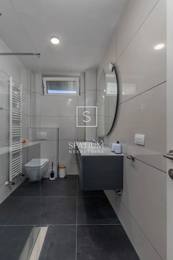 mošćenička draga, moderna vila s bazenom - slika 23