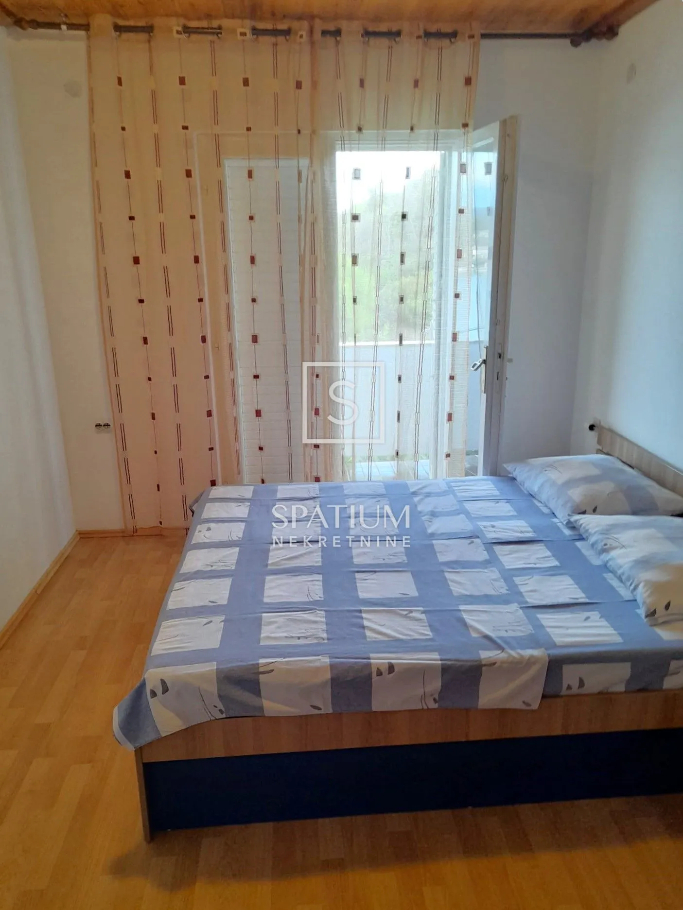 otok rab, kuća 1. red do mora - slika 16