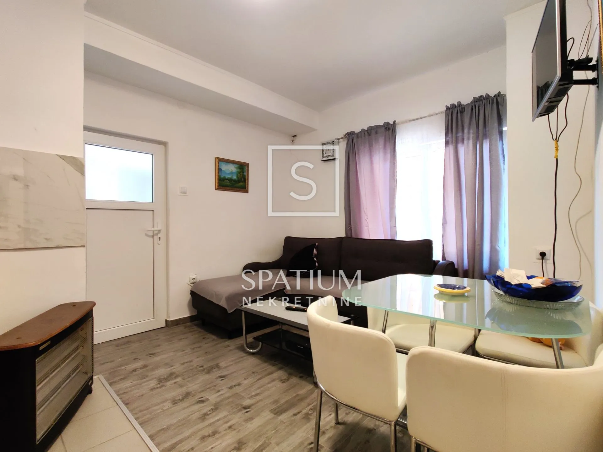 škurinje, adaptirana kuća na mirnoj lokaciji - slika 2