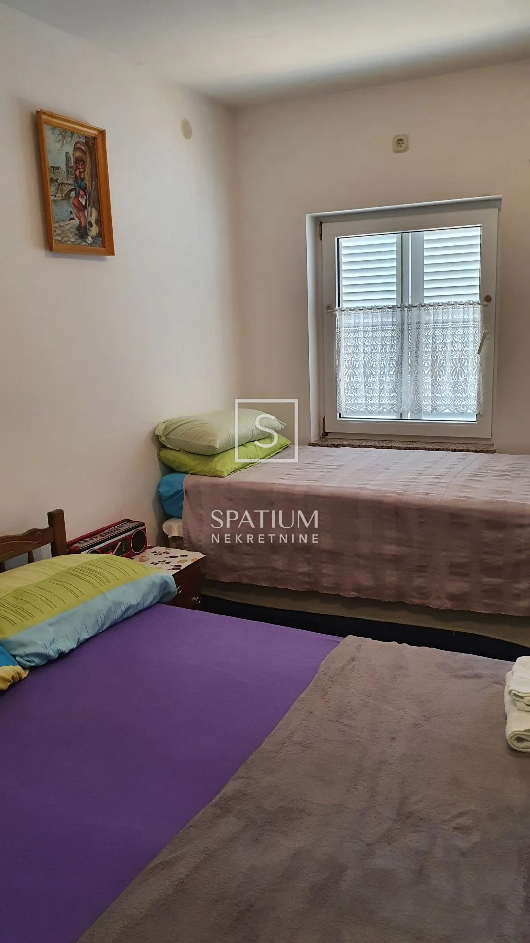 novi vinodolski, dvojna kuća sa četiri apartmana - slika 4