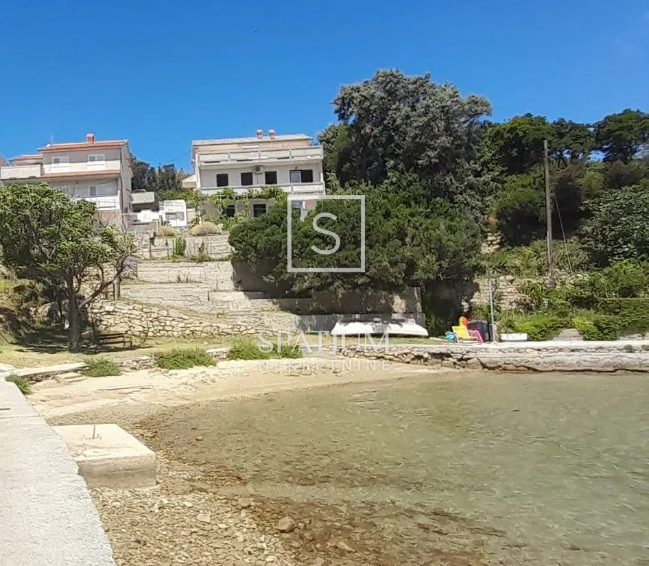 otok rab, kuća 1. red do mora - slika 27