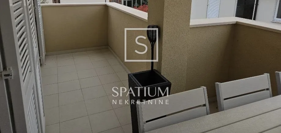 malinska, dvoetažni stan s parkingom i pogledom na more - slika 12