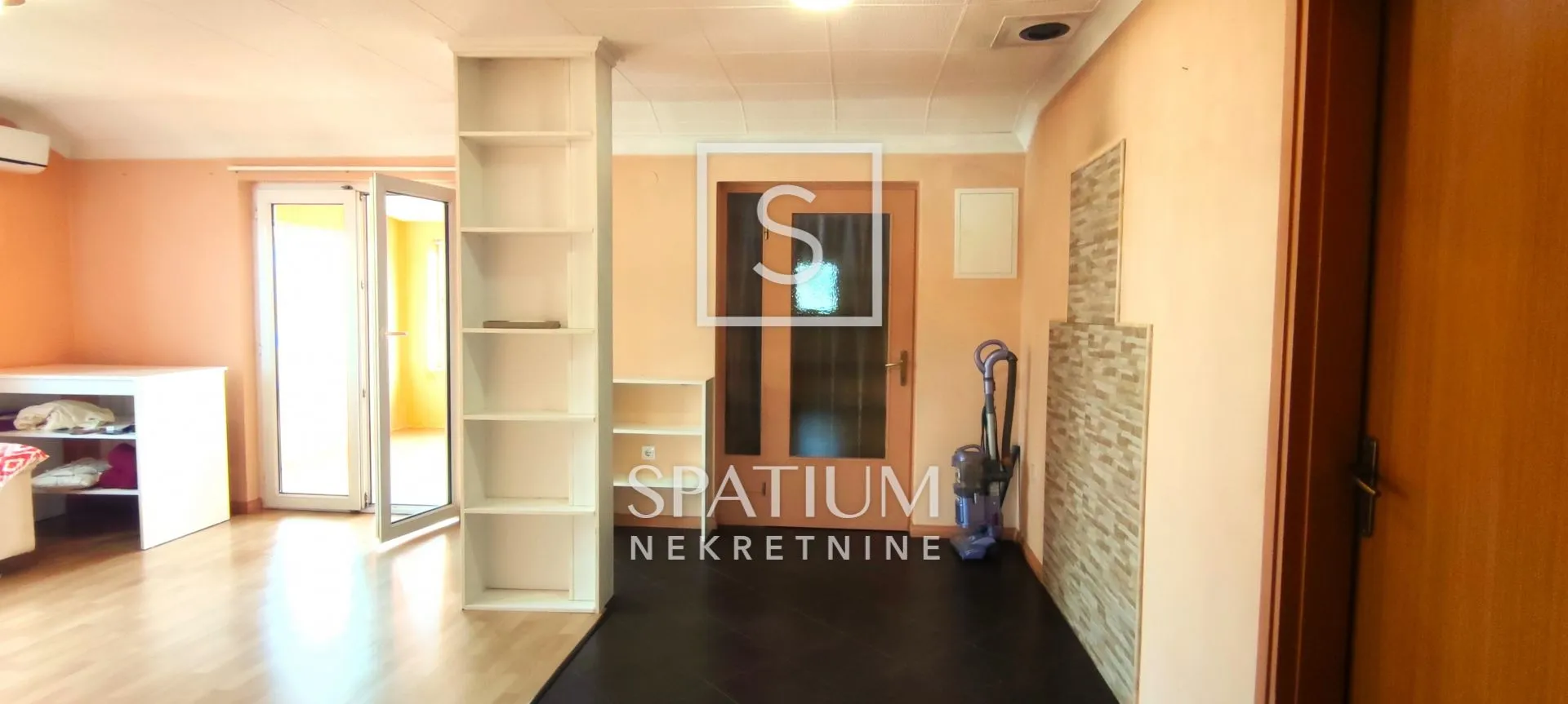 Matulji, Stan U Kući S 3 Parkirna Mjesta