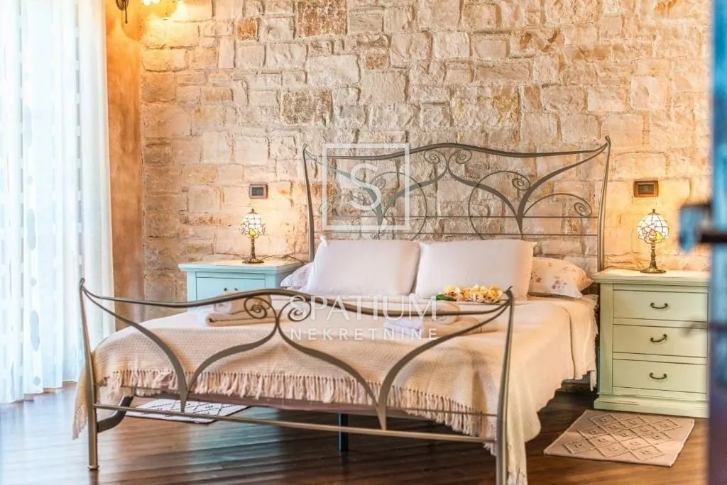 poreč, rustikalna vila s bazenom - slika 21
