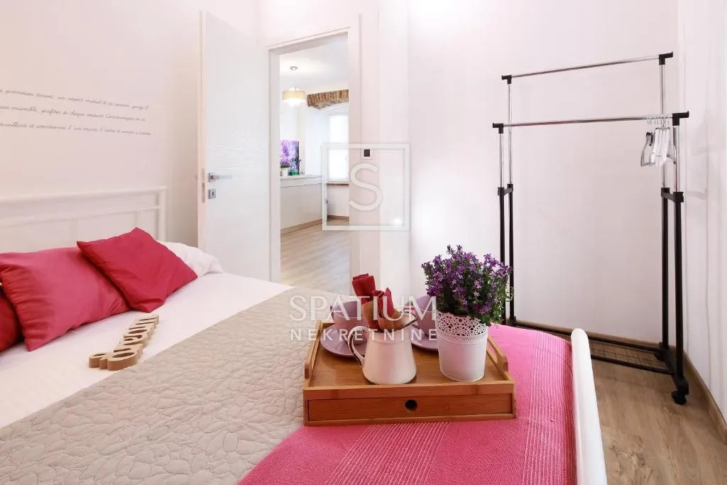 rijeka, centar, prodaja uhodanog poslovanja, 3 apartmana - slika 31