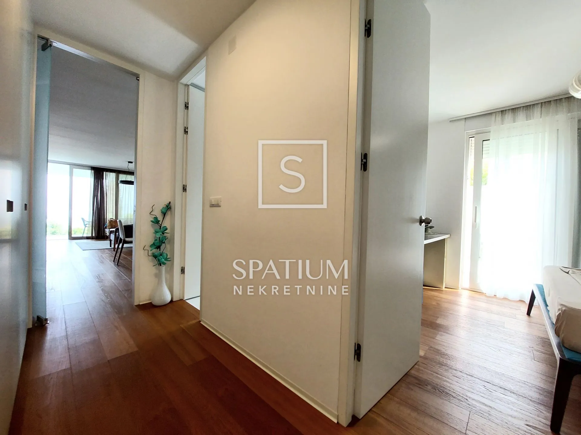 opatija, apartman s bazenom - slika 8