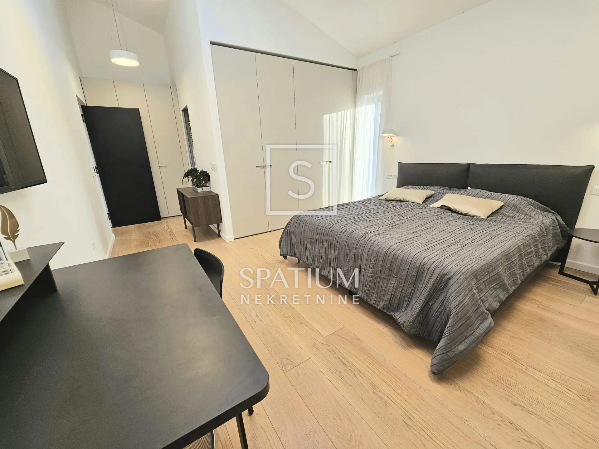 medulin, luksuzna samostojeća villa s bazenom - slika 21