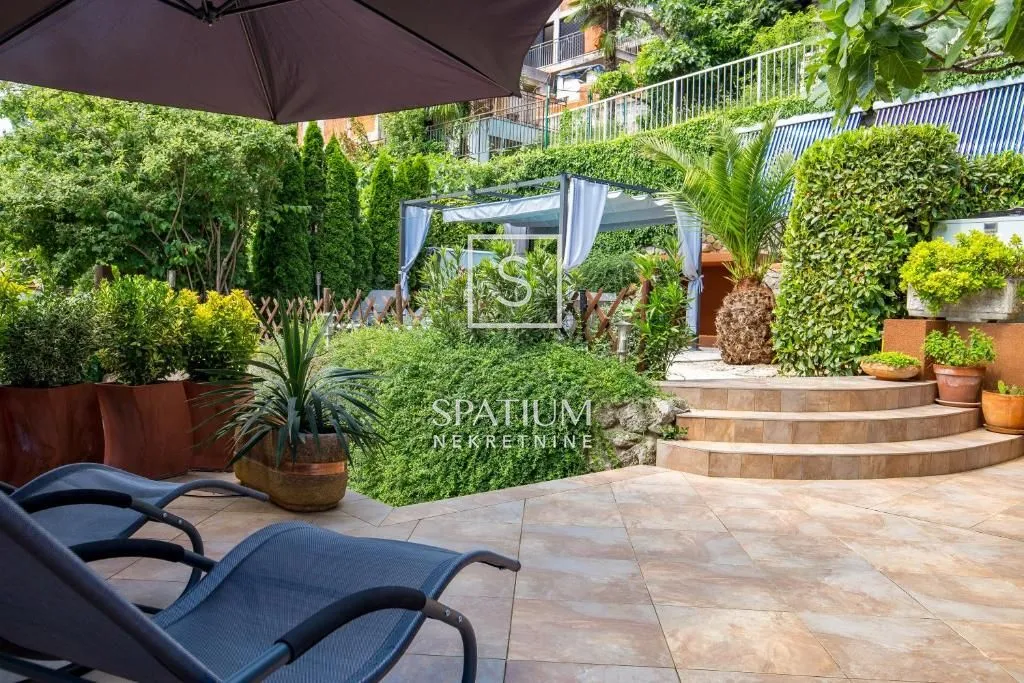 opatija, dvoetažni penthouse s pogledom - slika 24