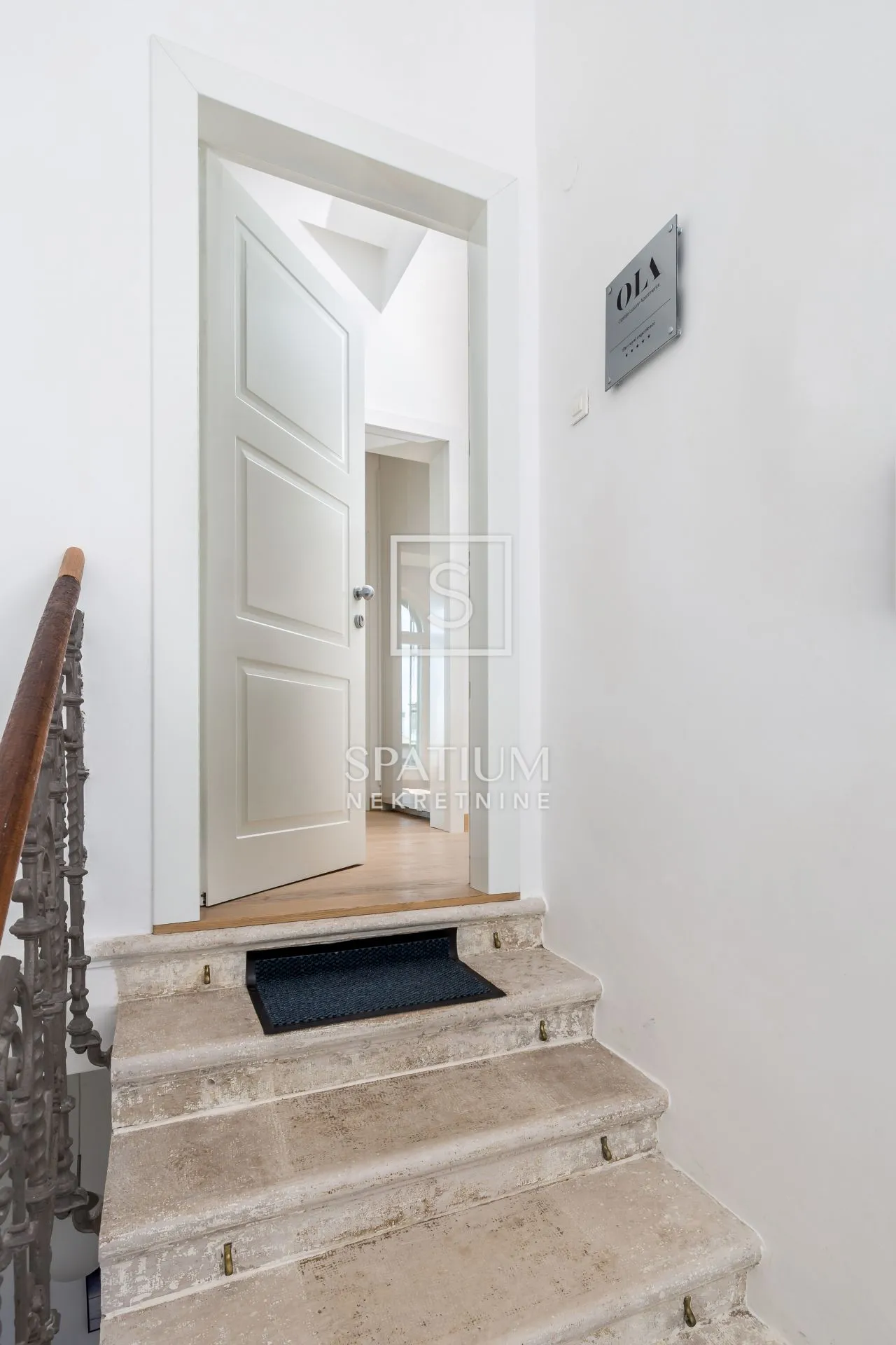 opatija, predivan stan u vili - slika 31
