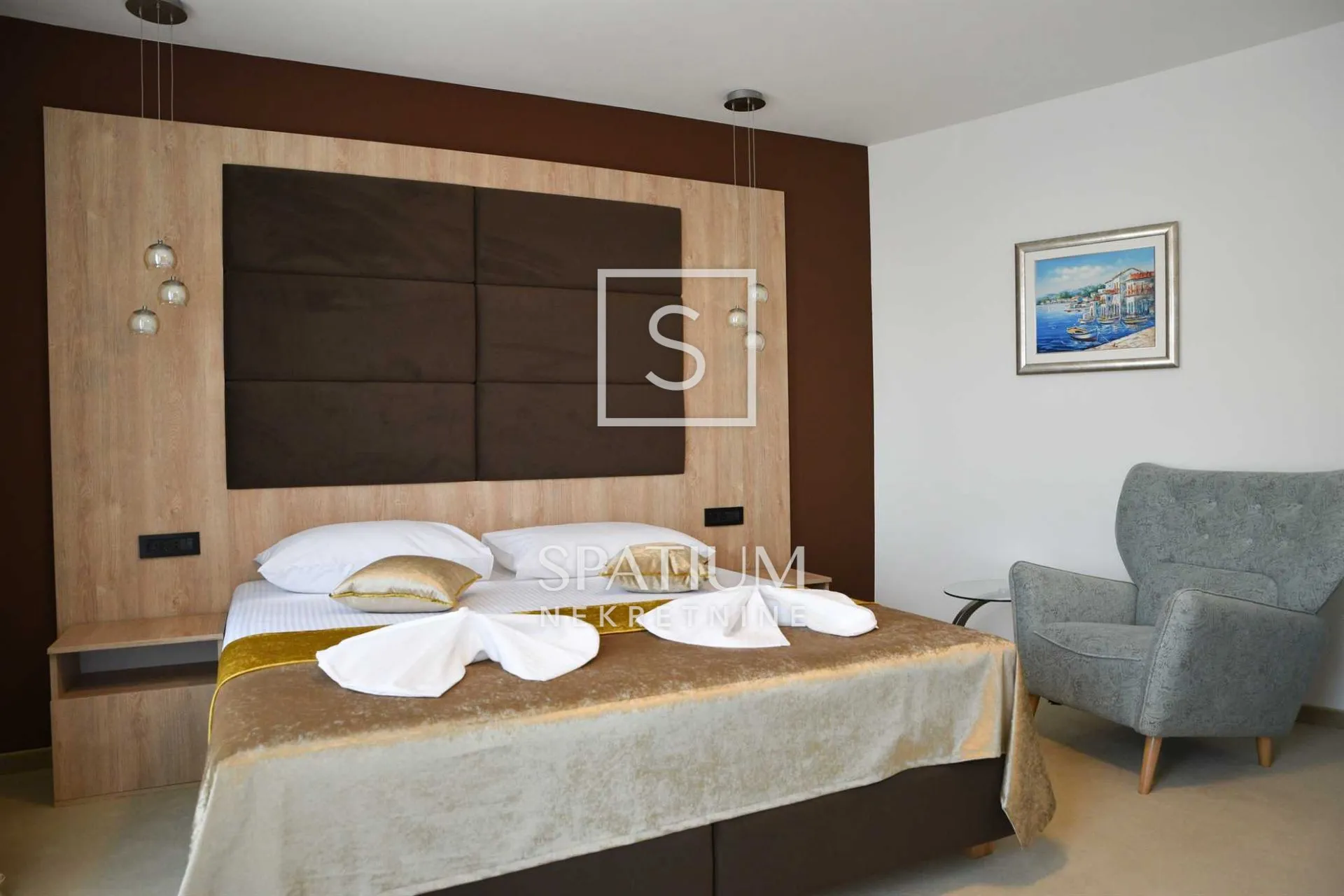 senj, novosagrađeni hotel, prvi red do mora - slika 6