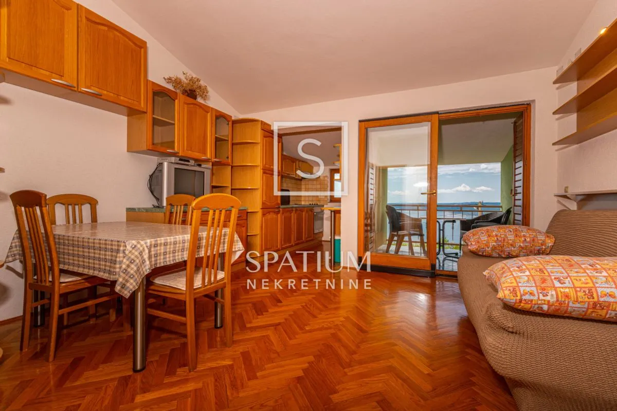 crikvenica, dvije apartmanske kuće i maslinik - slika 15