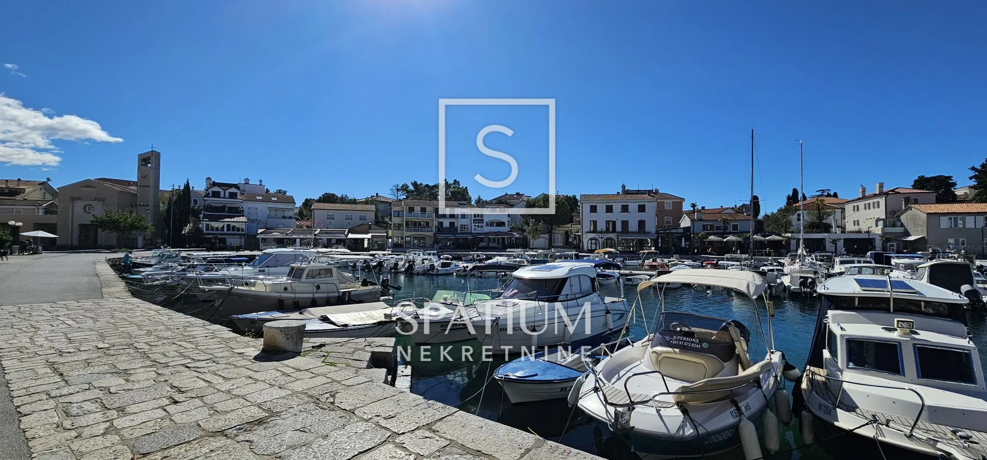 Malinska, Samostojeća Apartmanska Kuća - Sveti Vid-Miholjice, Malinska-Dubašnica