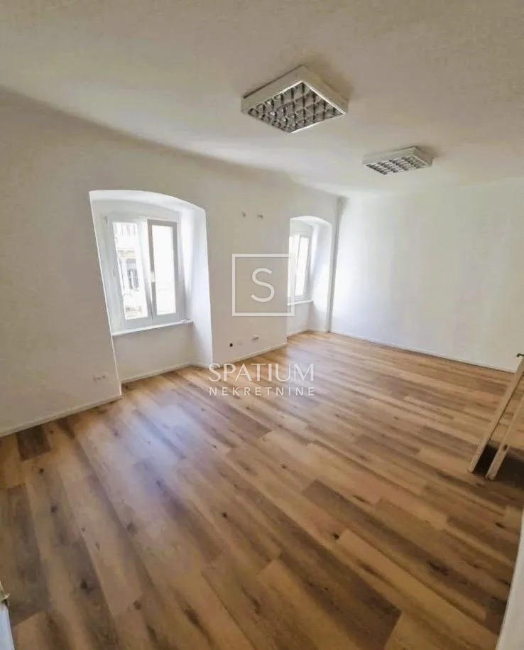 centar, poslovni prostor na korzu - slika 3