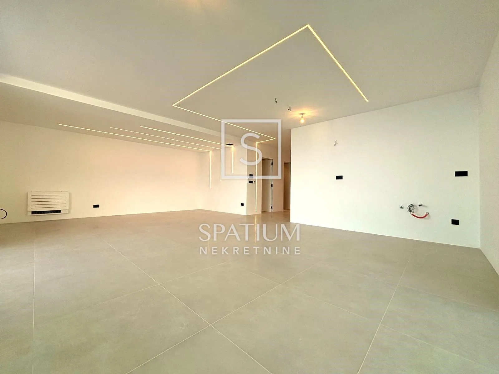 opatija, vrhunski 3s+db u novogradnji 250m od mora - slika 2