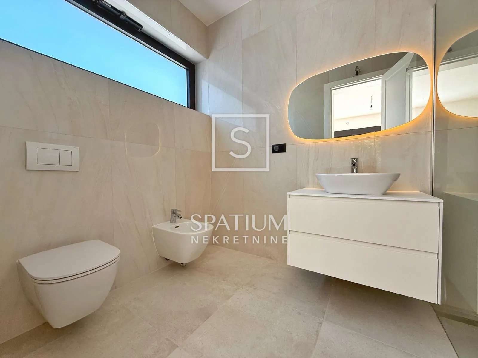 poreč, moderna vila s 4 spavaće sobe nadomak poreča - slika 27