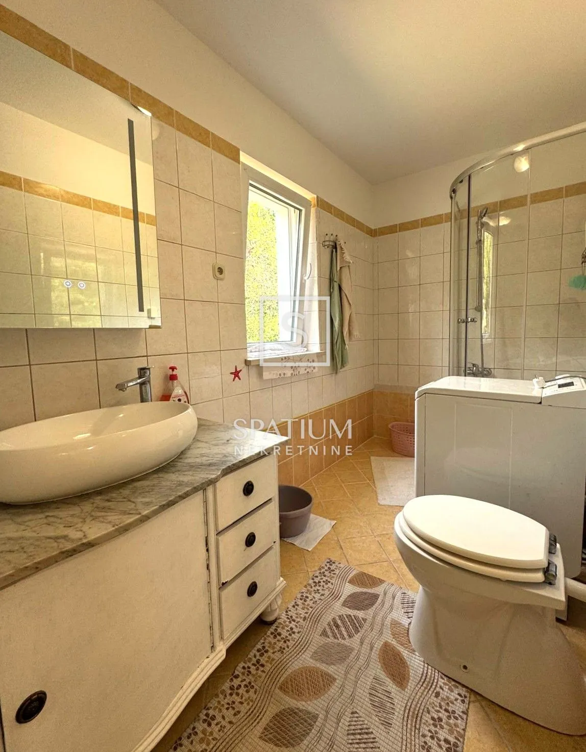 lovran, dvosoban stan 82m2, 500m od mora - slika 14