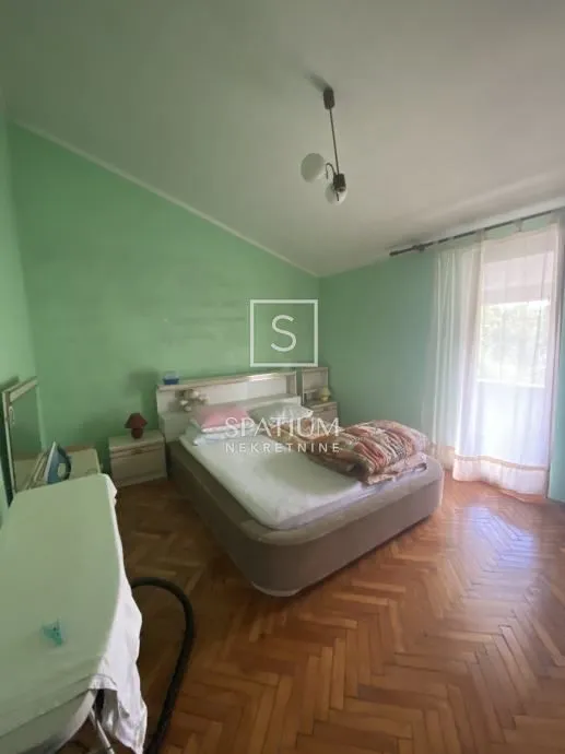 poreč, samostojeća kuća s više stambenih jedinica na mirnoj lokaciji - slika 5