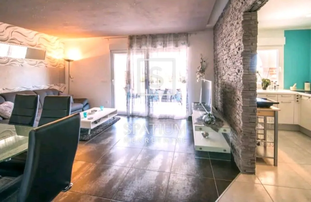 grad krk, kuća u centru - slika 9