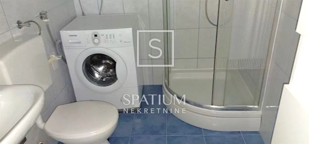 senj, predivan stan 80m od plaže - slika 10