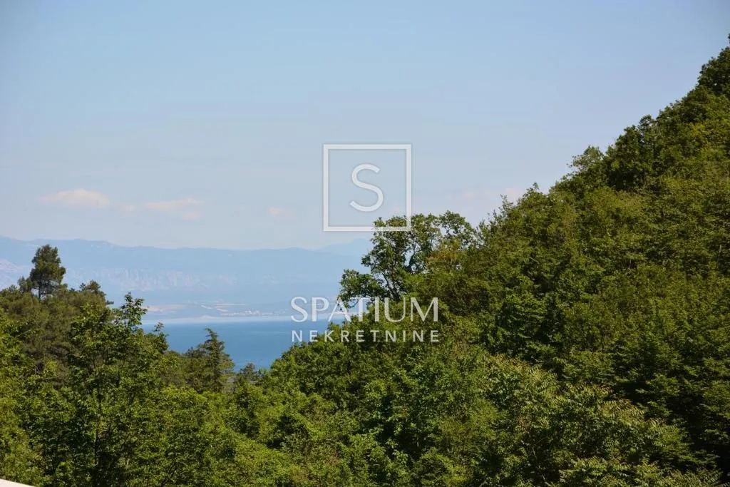 Medveja, Kuća S Četiri Apartmana - Medveja, Lovran