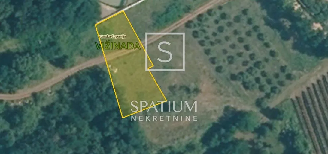 vižinada, građevinsko zemljište 961 m² - slika 2