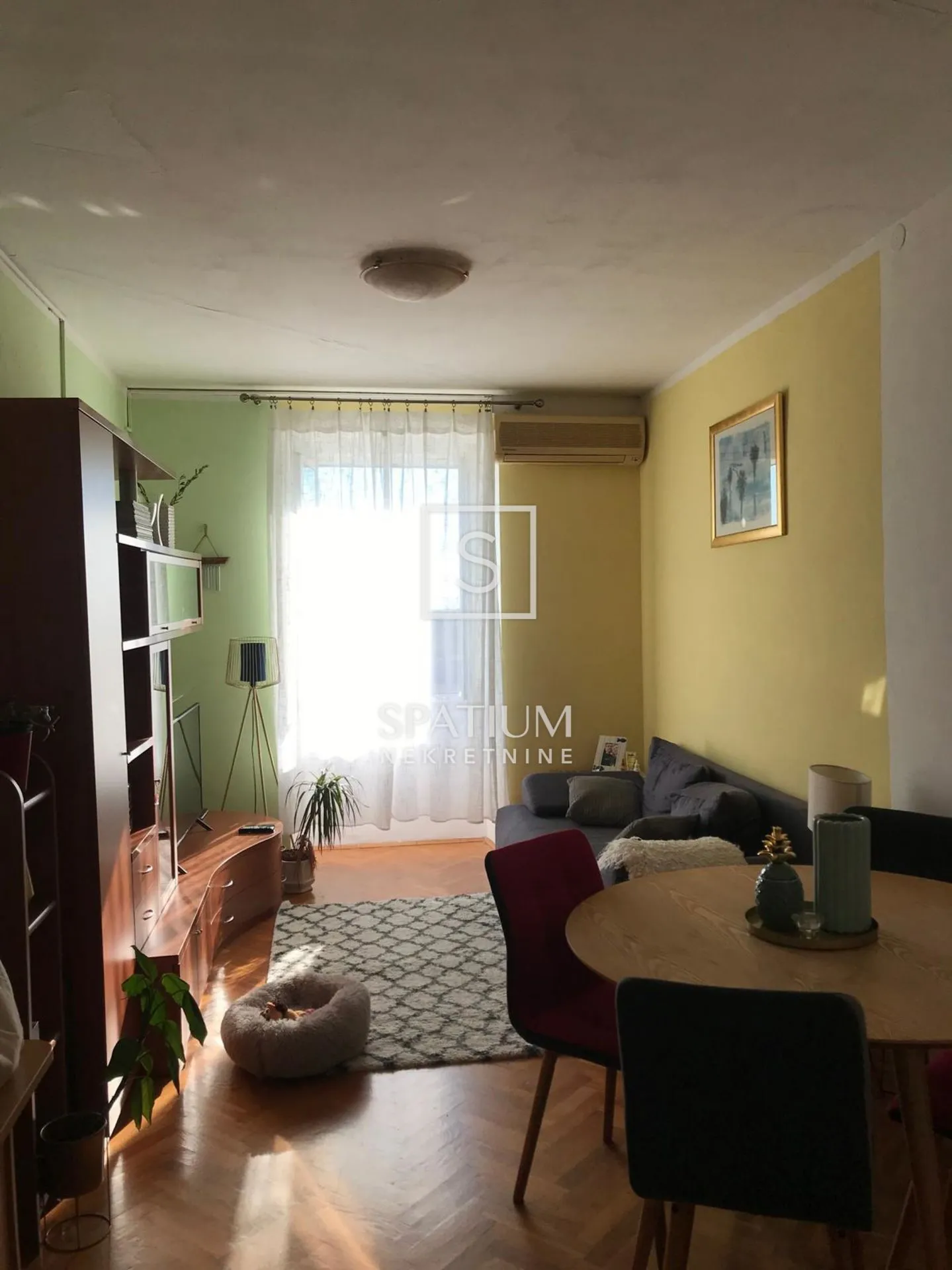 centar, stan na traženoj lokaciji - slika 3