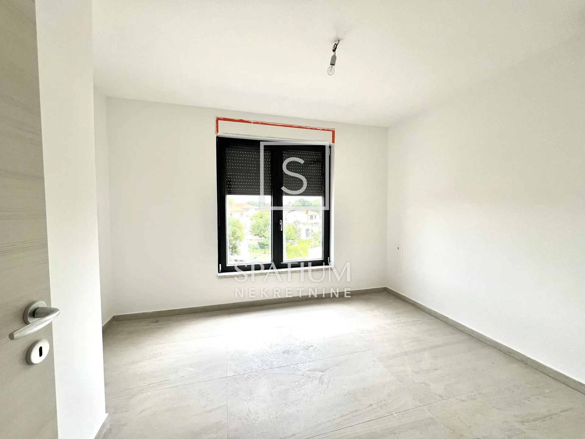 valbandon, stan sa galerijom 138 m2 - slika 6