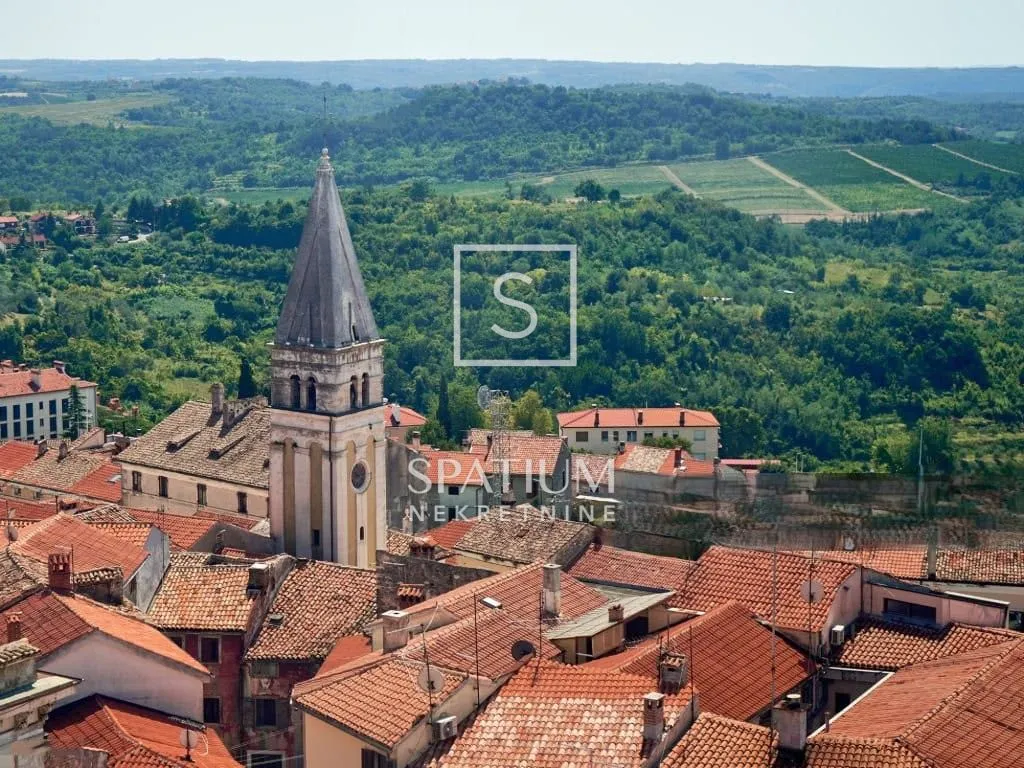 Buje, Građevinsko Zemljište