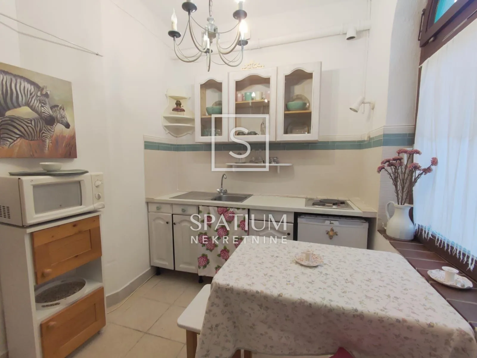 krk, malinska, dva stana s mediteranskim vrtom - slika 11