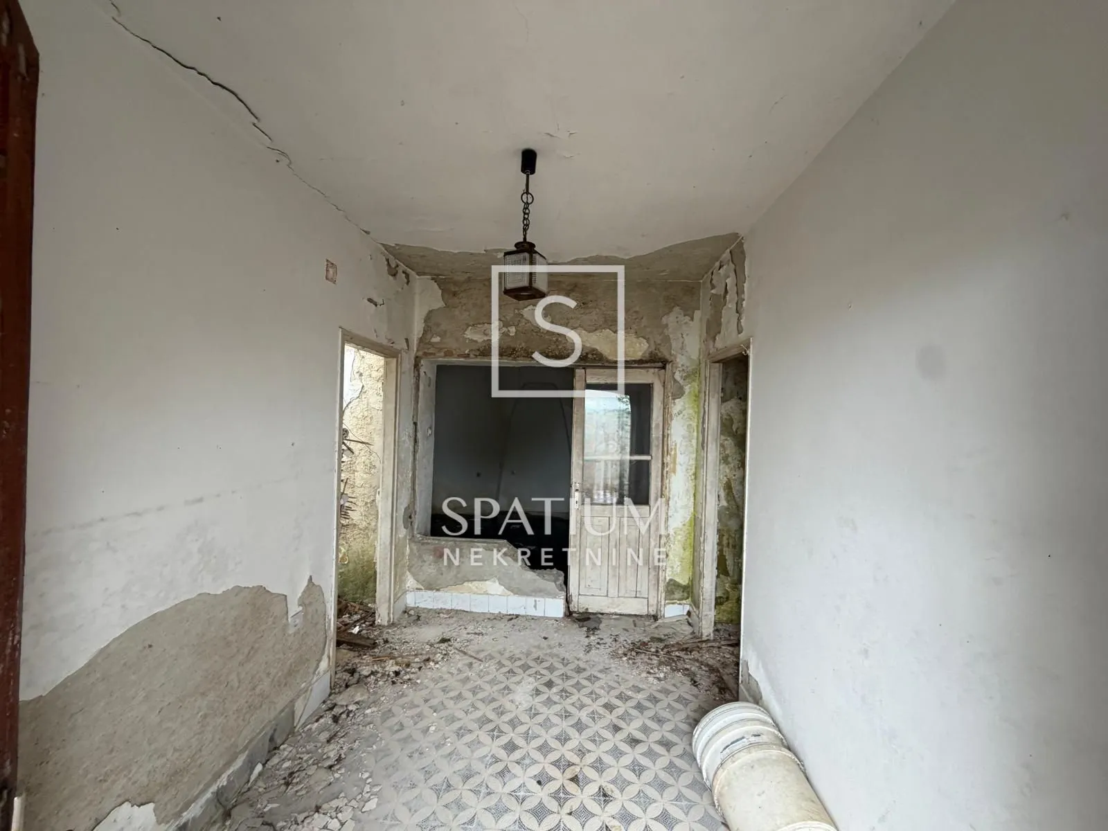 jadranovo, kuća za kompletnu renovaciju s pogledom na more - slika 2