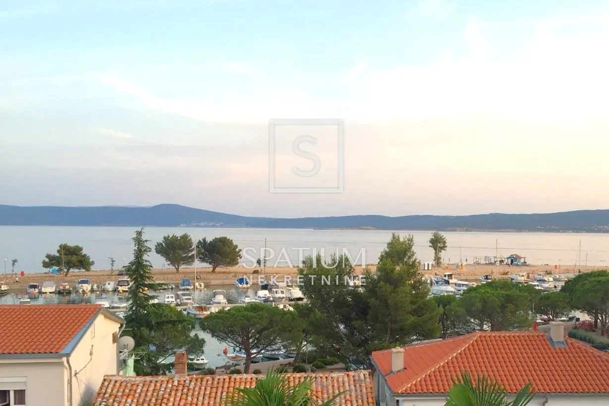 Crikvenica, Kuća S Okućnicom U Blizini Mora