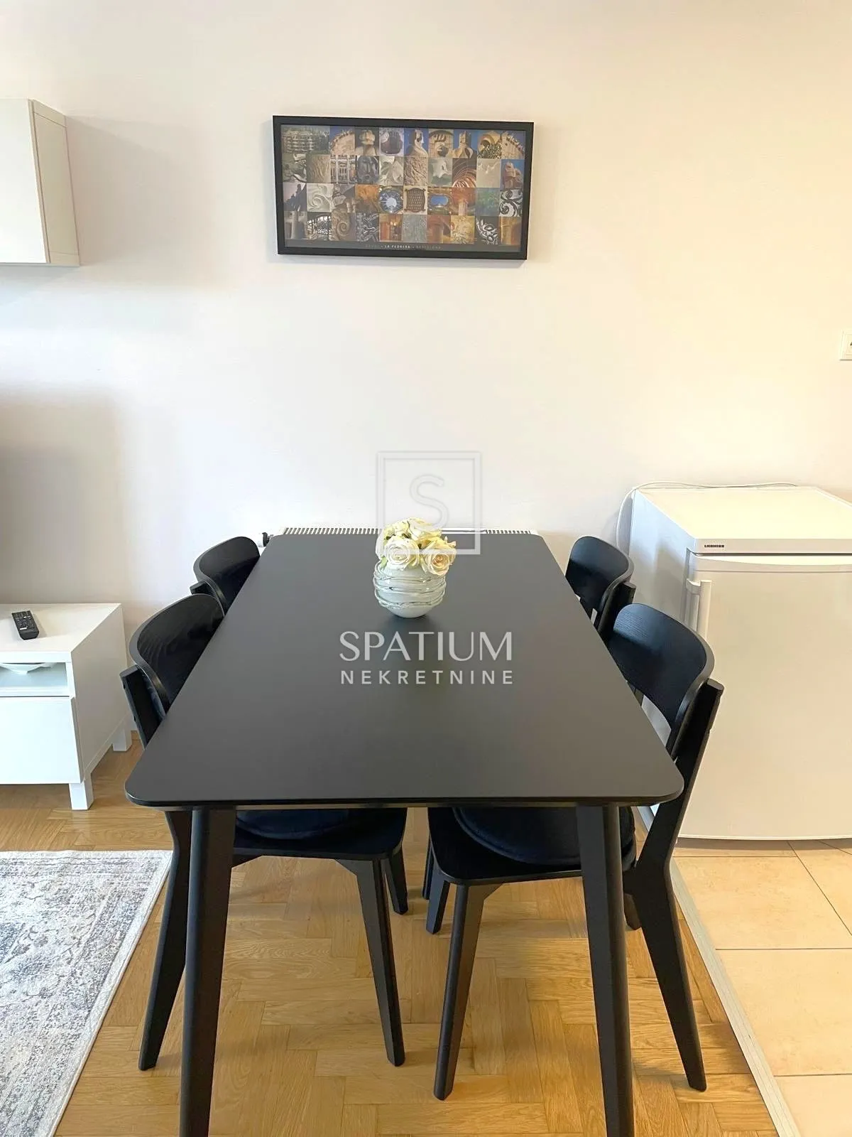 rešetari, garsonijera u novijoj zgradi - slika 5