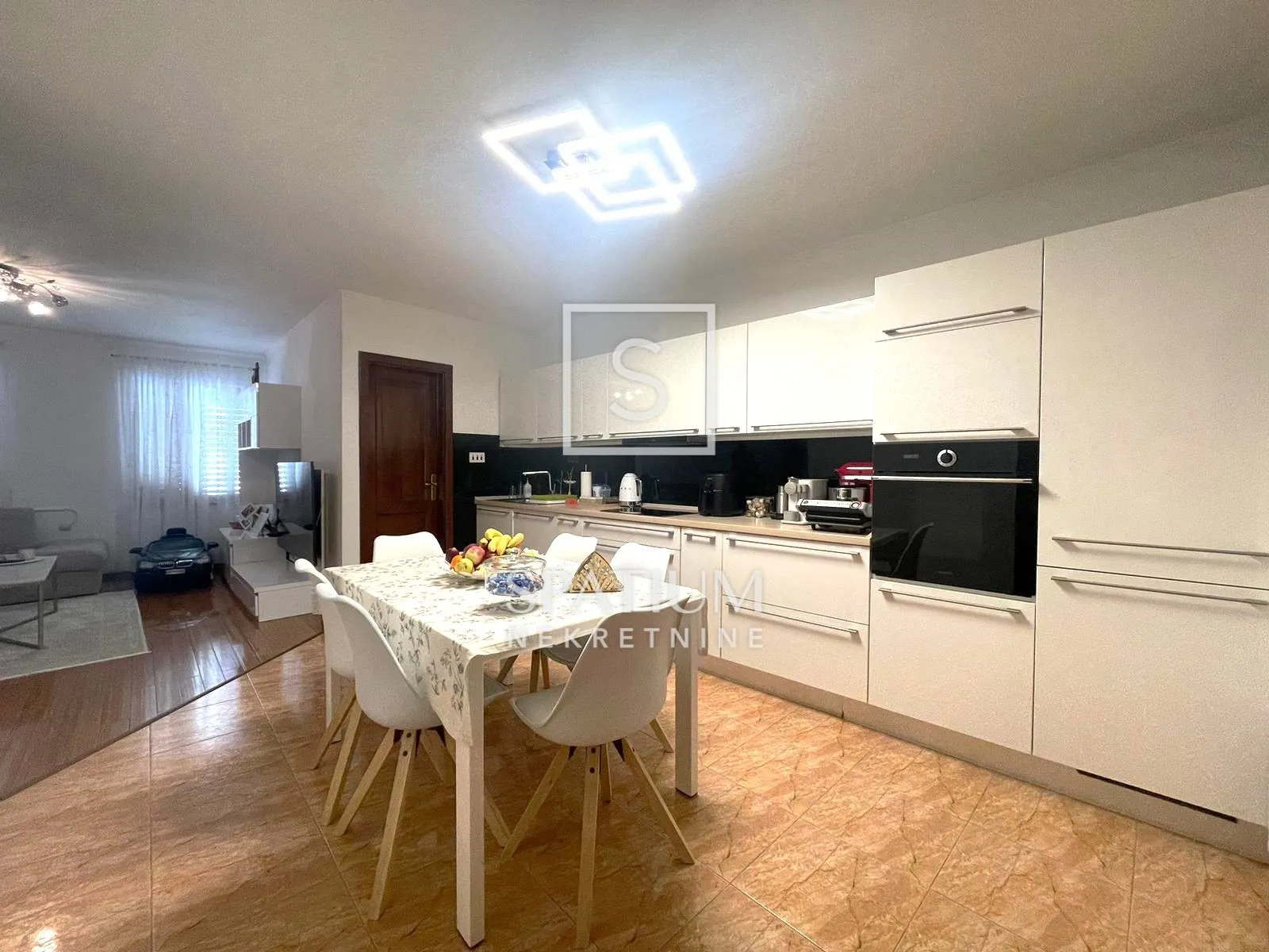 rovinj, dvoetažni stan u centru grada s pogledom na more - slika 3