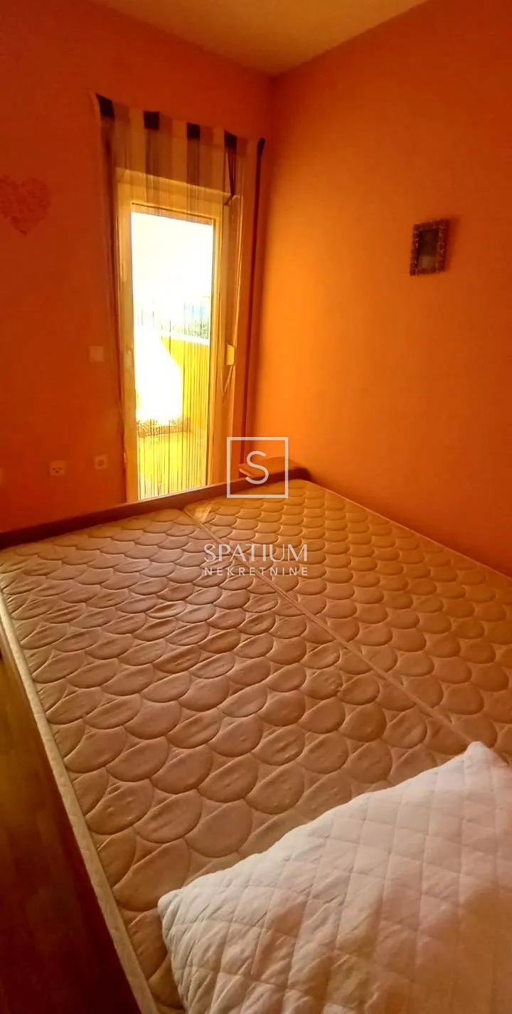 otok pag, novalja, apartman s pogledom i garažom - slika 3