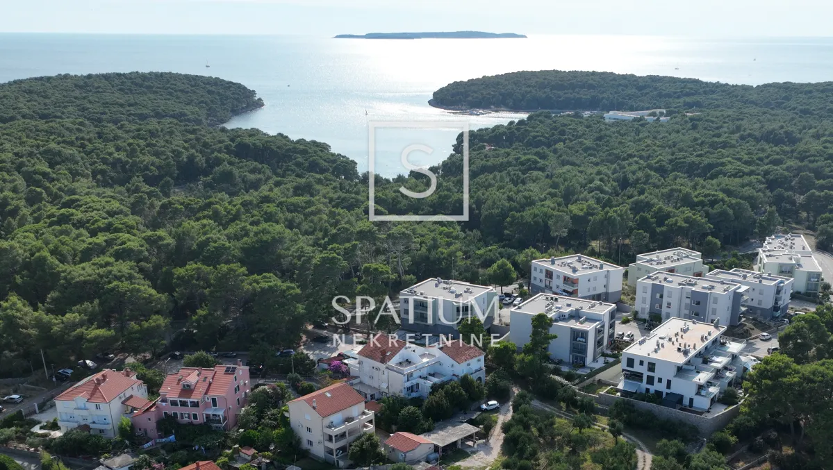 mali lošinj, centar, novogradnja s okućnicom i parkingom - slika 5