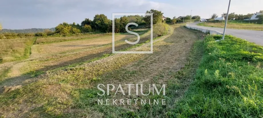 pazin, lindar, građevinsko zemljište - slika 3