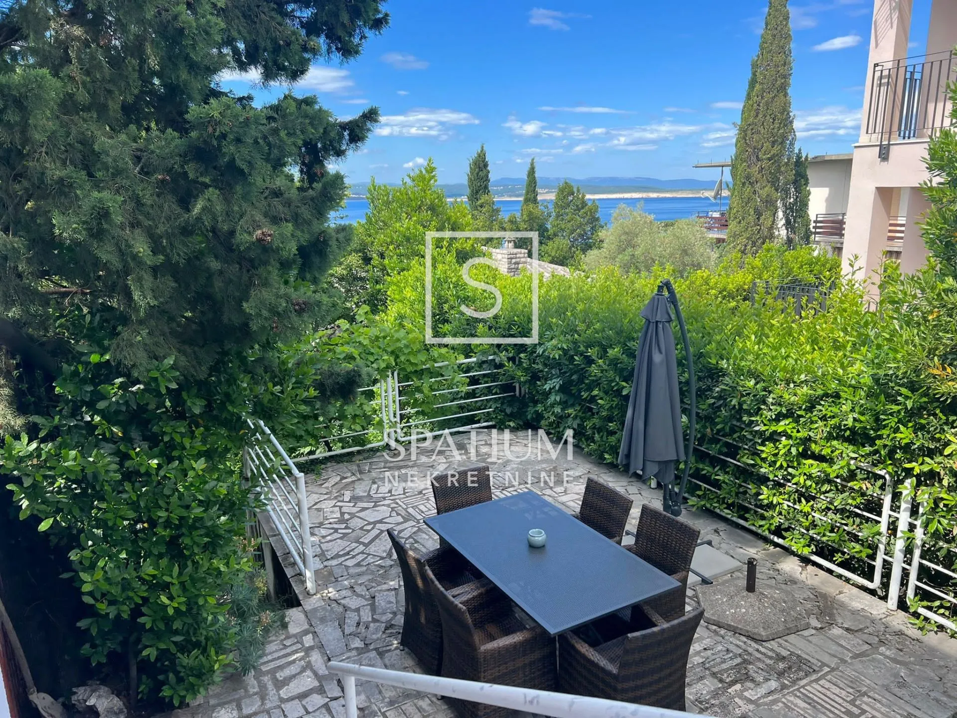 crikvenica, stan na frekventnoj lokaciji u blizini mora - slika 8