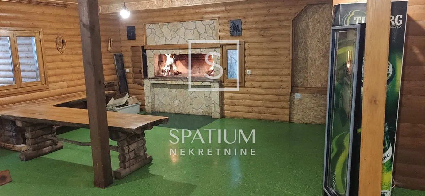 ravna gora, planinarska kuća na velikom imanju - slika 7