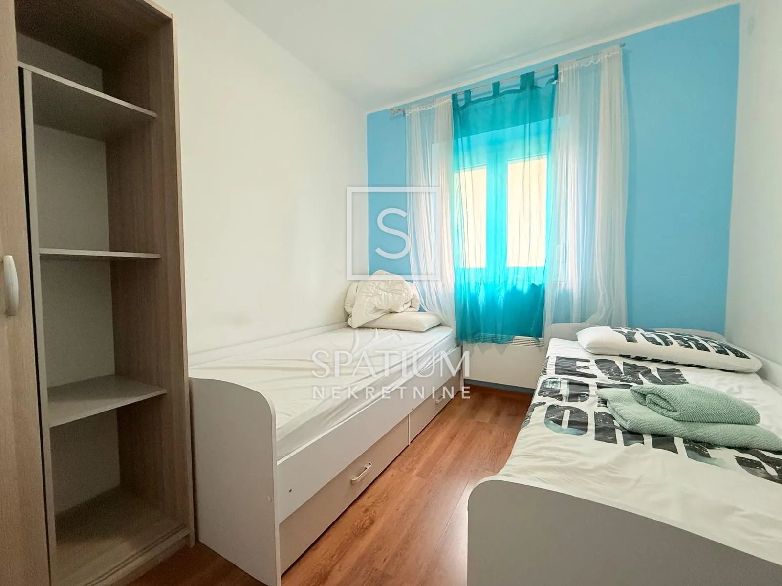 novi vinodolski, samo kod nas, kuća 90 metara od mora - slika 12