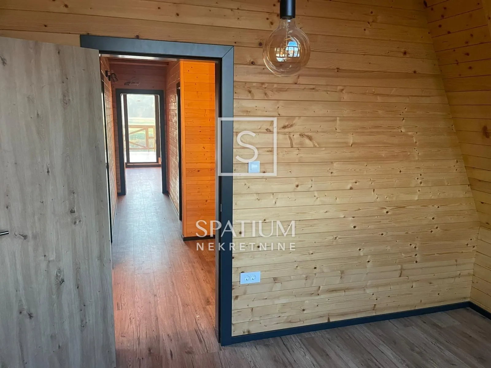 karlovac - okolica, novosagrađena a frame kuća uz rijeku kupu - slika 5