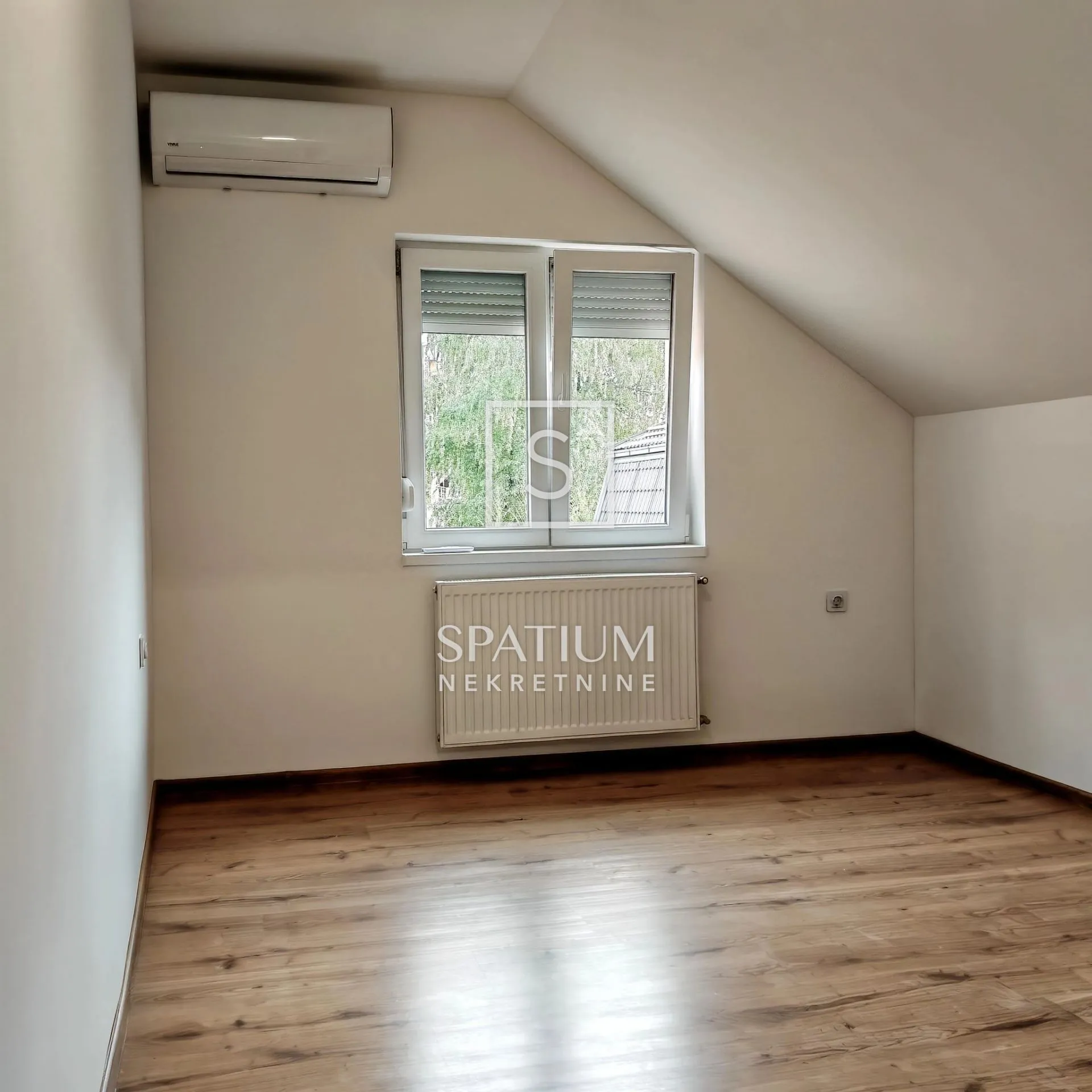 osijek, centar, novoadaptiran stan - slika 11
