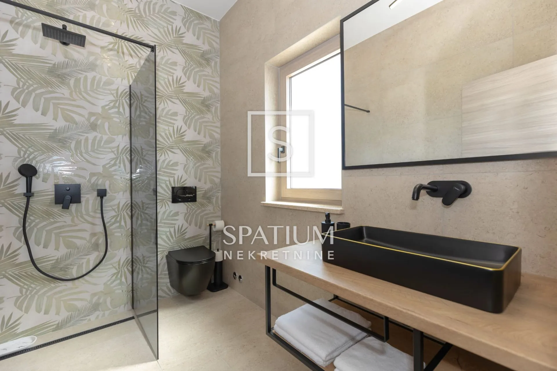labin, vila s bazenom - slika 14