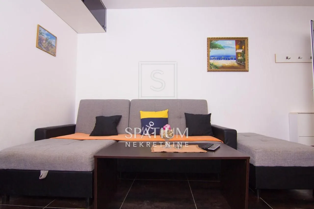 žgaljići, krk, kuća s bazenom i pogledom na more - slika 3