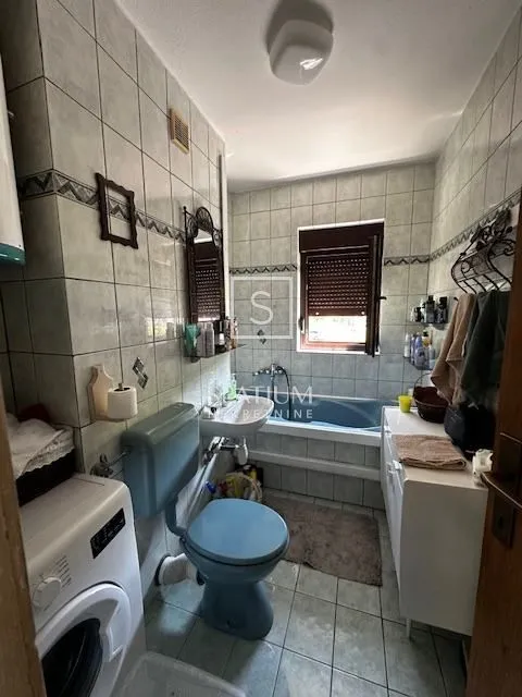 selce, dvosoban stan sa dvije garaže - slika 5