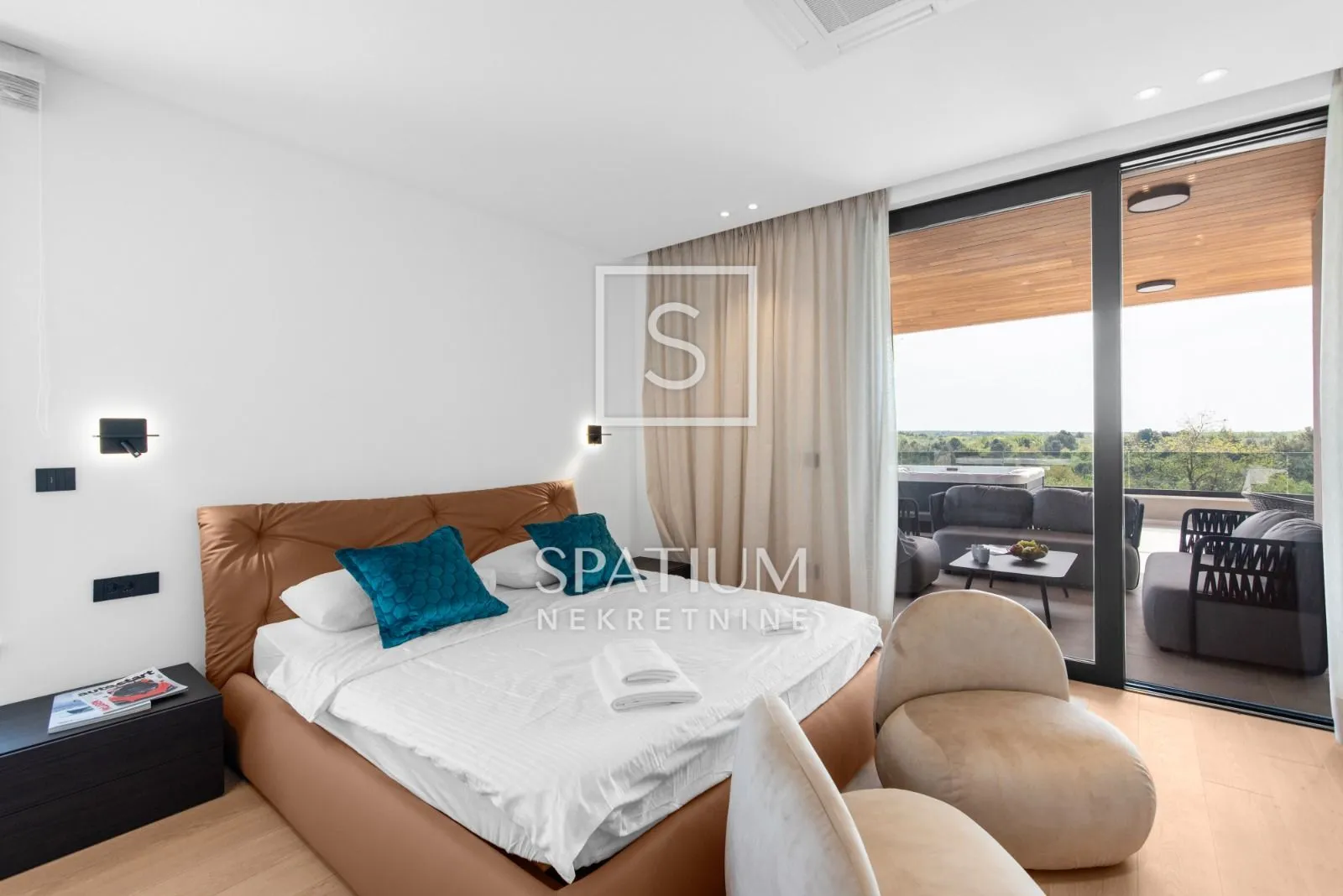 poreč, luksuzni penthouse 600 m od mora s jacuzzijem i panoramskim pogledom - slika 13