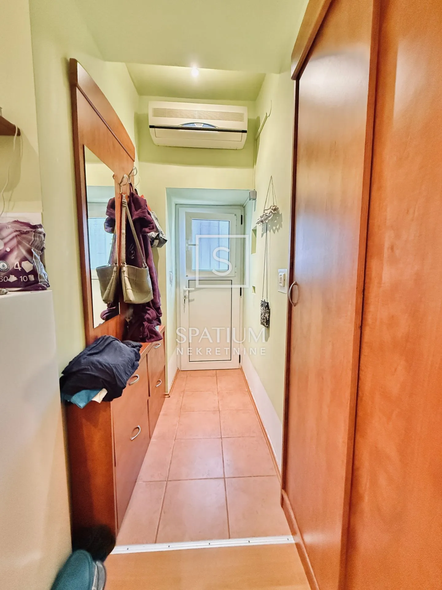 opatija, centar, garsonijera 30m od mora - slika 4