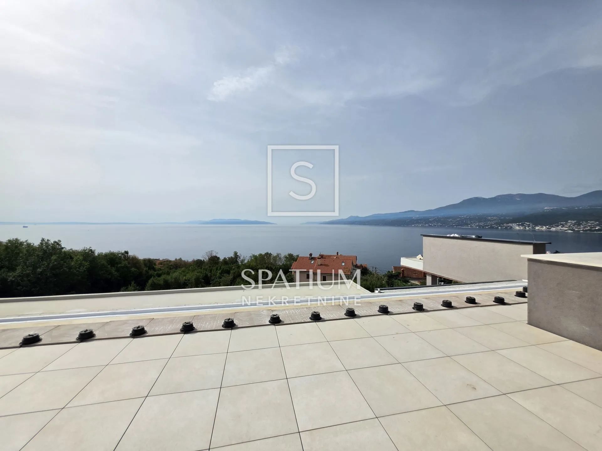 bivio, penthouse s privatnom krovnom terasom i bazenom - slika 10